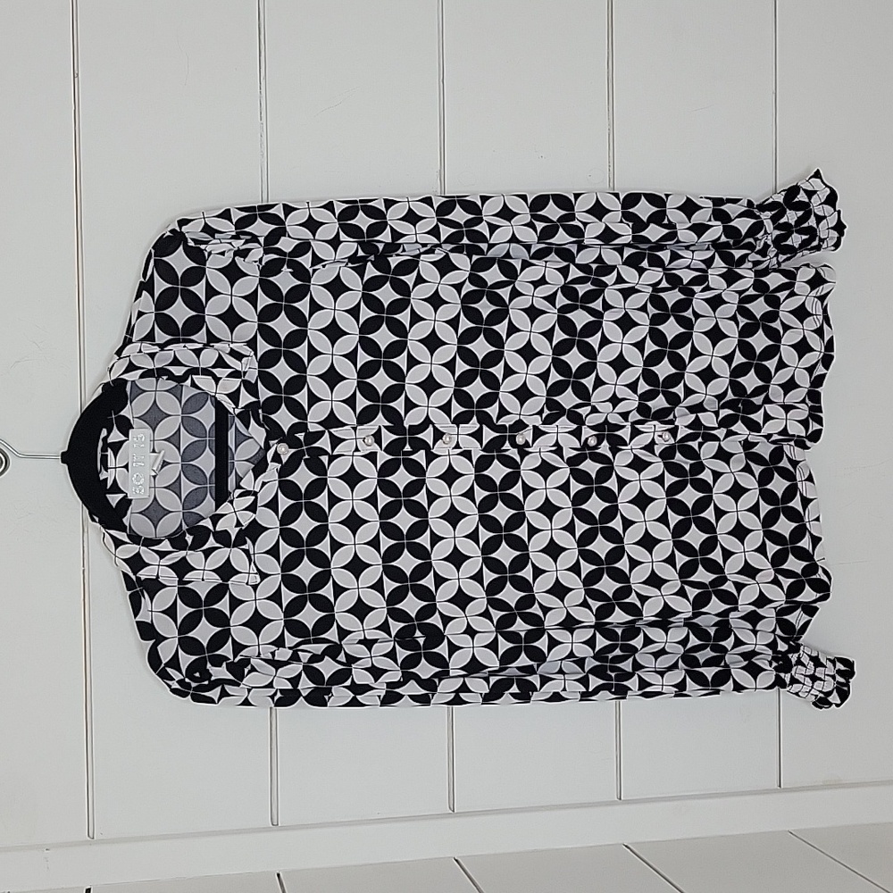 SO IT IS large black & white stretchy blouse